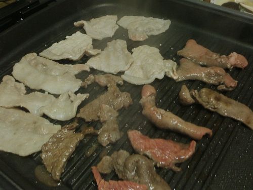 毎週ホーム焼肉では？